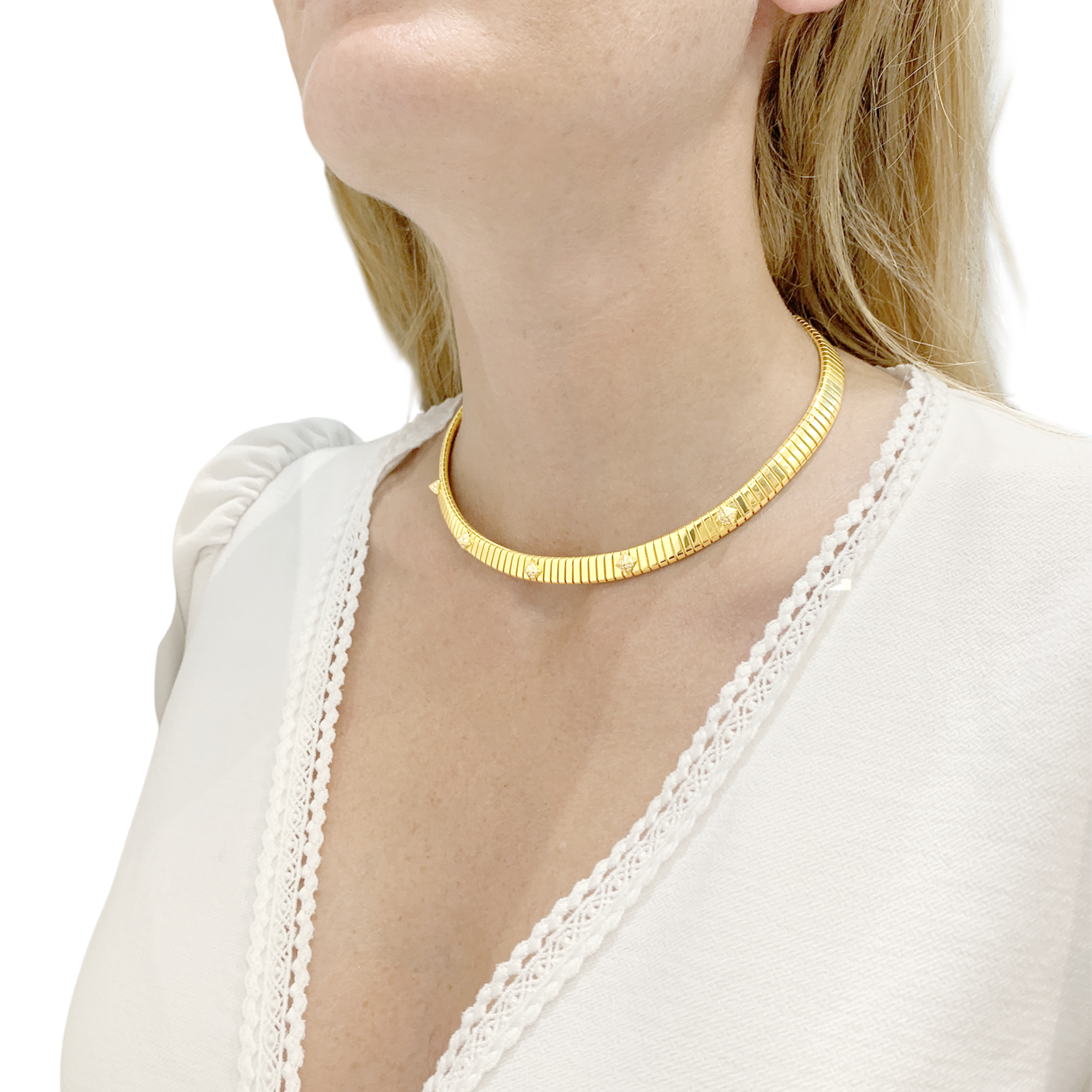 Collier Bulgari, "Tubogas" or jaune et diamants.