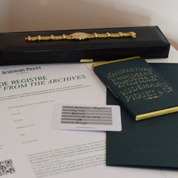 Montre AUDEMARS PIGUET "Classique" en or jaune et diamants - Castafiore