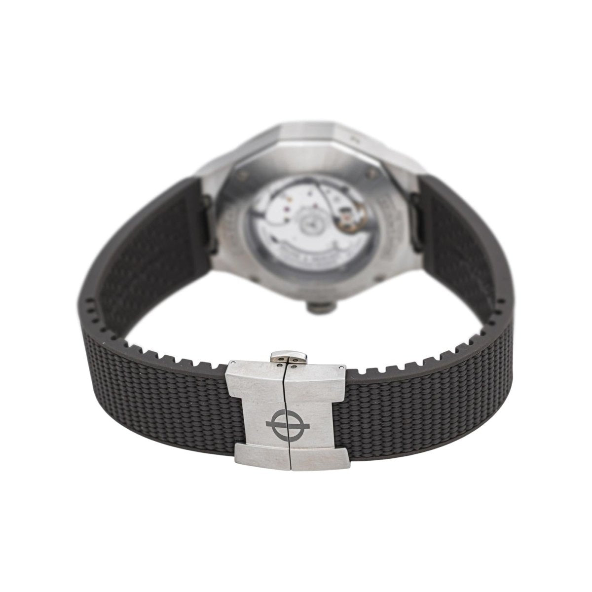 Montre BAUME & MERCIER "Riviera" en acier et caoutchouc - Castafiore