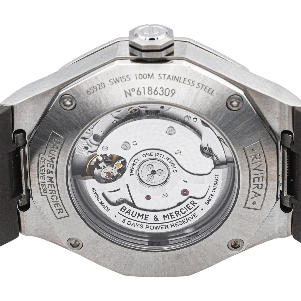 Montre BAUME & MERCIER "Riviera" en acier et caoutchouc - Castafiore