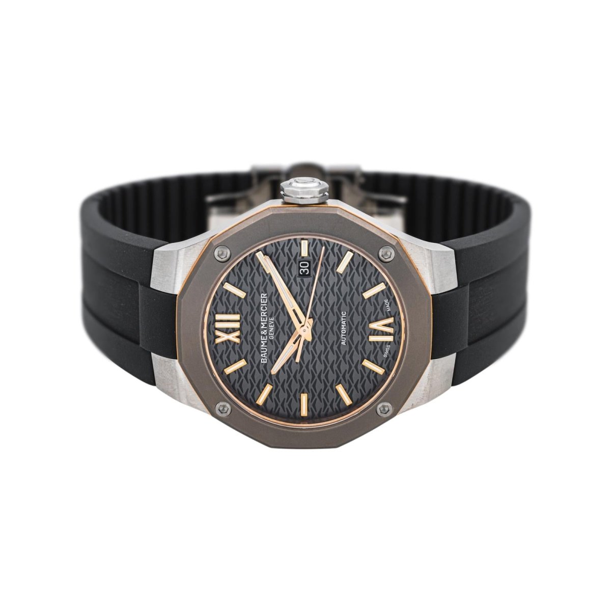Montre BAUME & MERCIER "Riviera" en acier, titane et caoutchouc - Castafiore