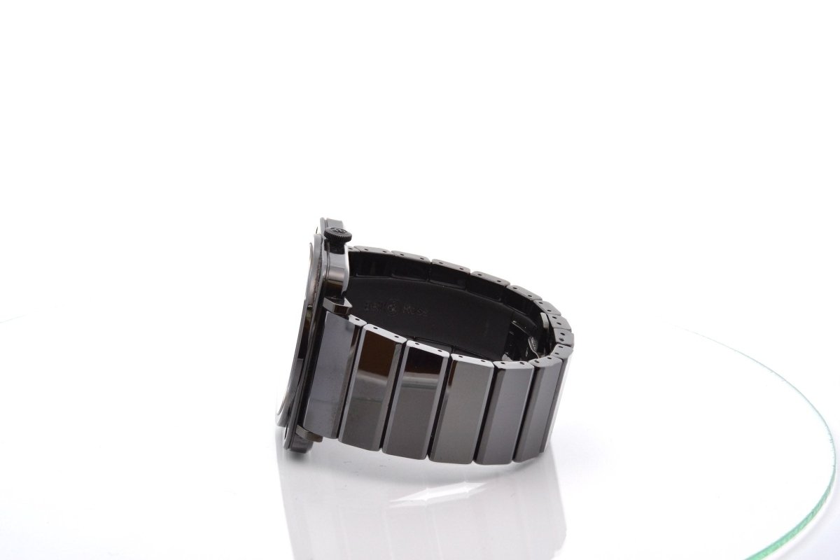 Montre BELL & ROSS Br s black en céramique - Castafiore