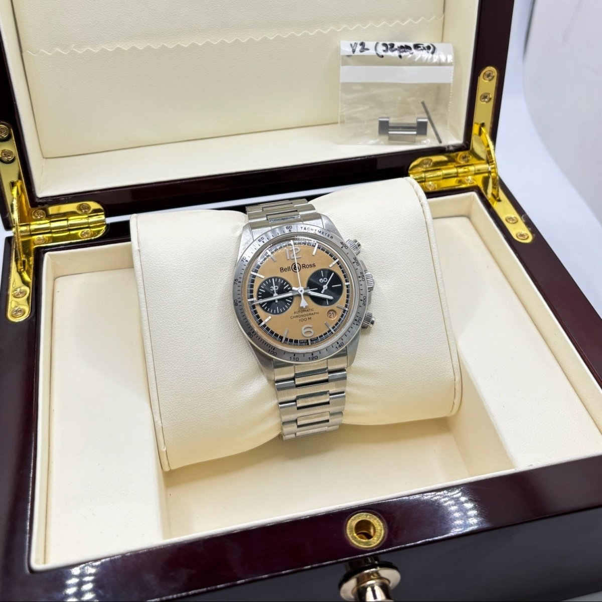 Montre BELL & ROSS "BR V2 Chronograph Heritage" en acier - Castafiore