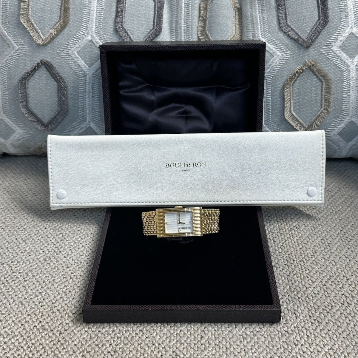 Montre Boucheron Reflet Dame Grand Modèle en or jaune 18K massif – Quartz – Vers 2010 - Castafiore