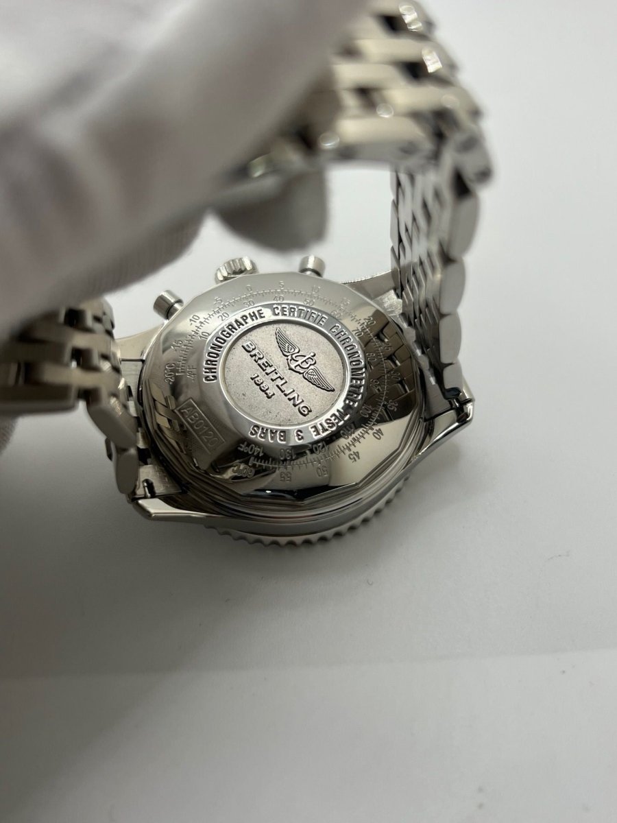 Montre BREITLING Navitimer 01 en acier - Castafiore