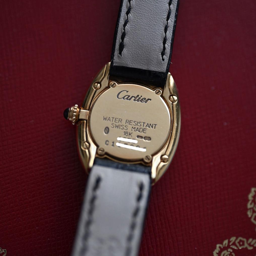 Montre CARTIER "Baignoire PM" en or jaune et cuir - Castafiore