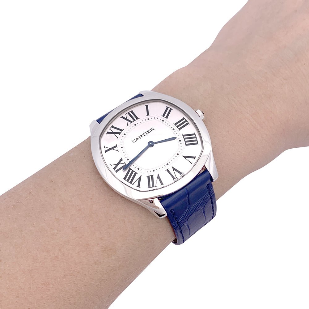 CARTIER “Drive de Cartier Extra-Flat” watch in steel and leather