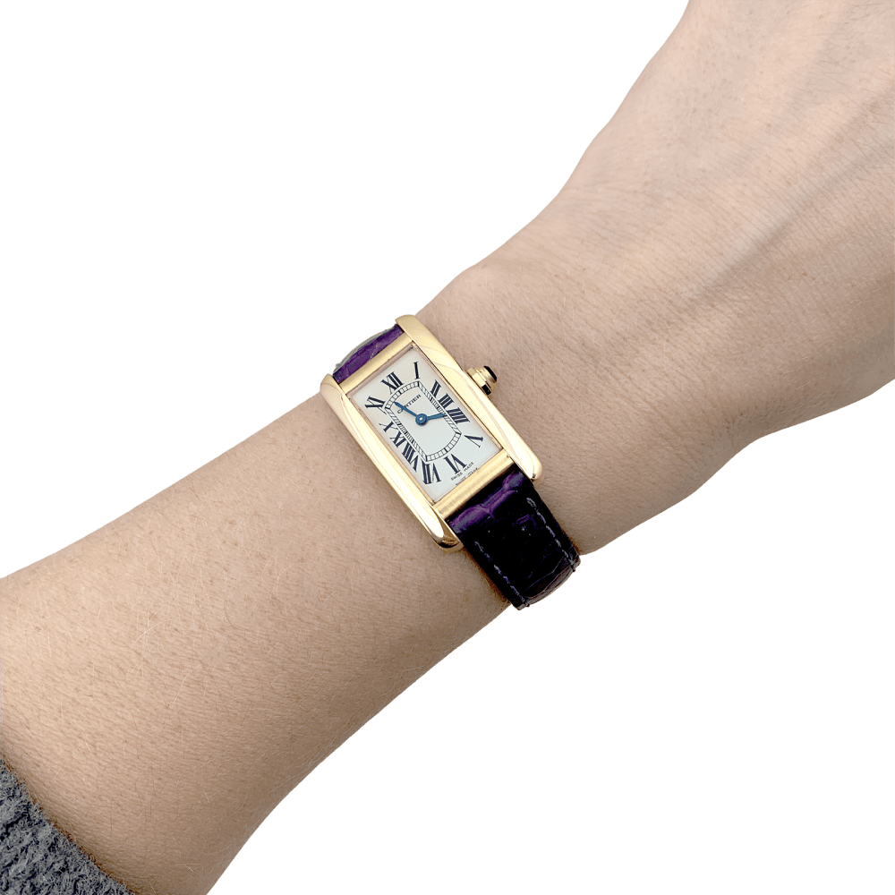 Montre CARTIER "Tank Américaine" en or jaune, acier et cuir - Castafiore