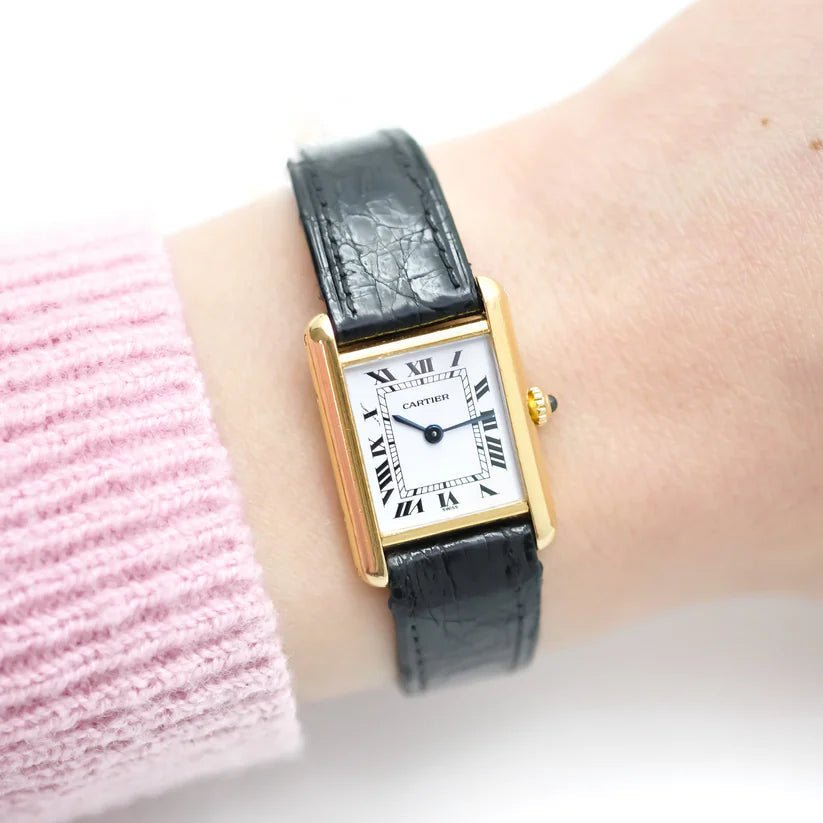 Montre CARTIER "Tank Louis Médium" en or jaune - Castafiore