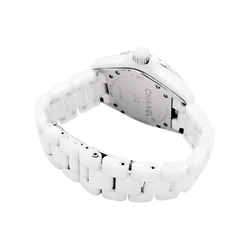 Montre CHANEL "J12" en céramique, acier et diamants - Castafiore