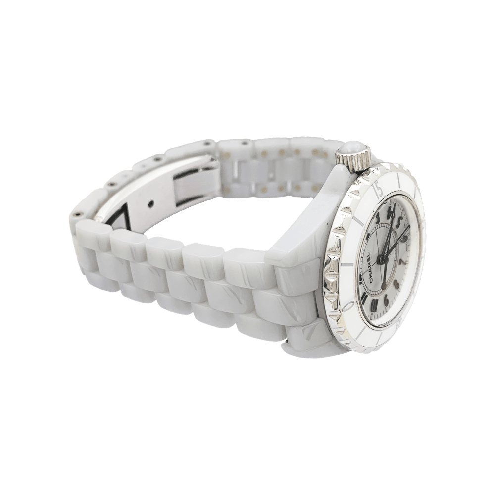 Montre CHANEL "J12" en céramique et acier - Castafiore