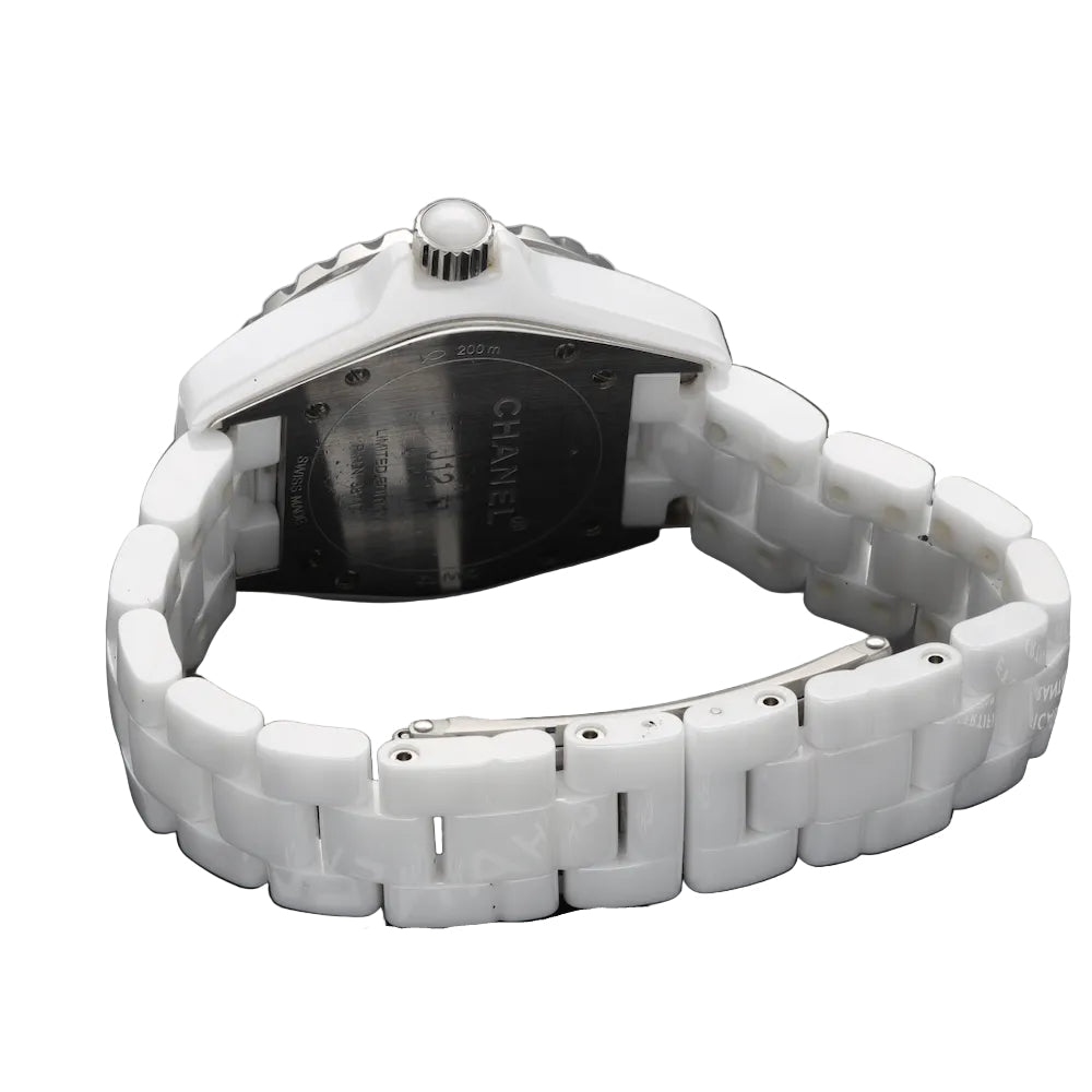 Montre CHANEL "J12" en céramique et quartz - Castafiore