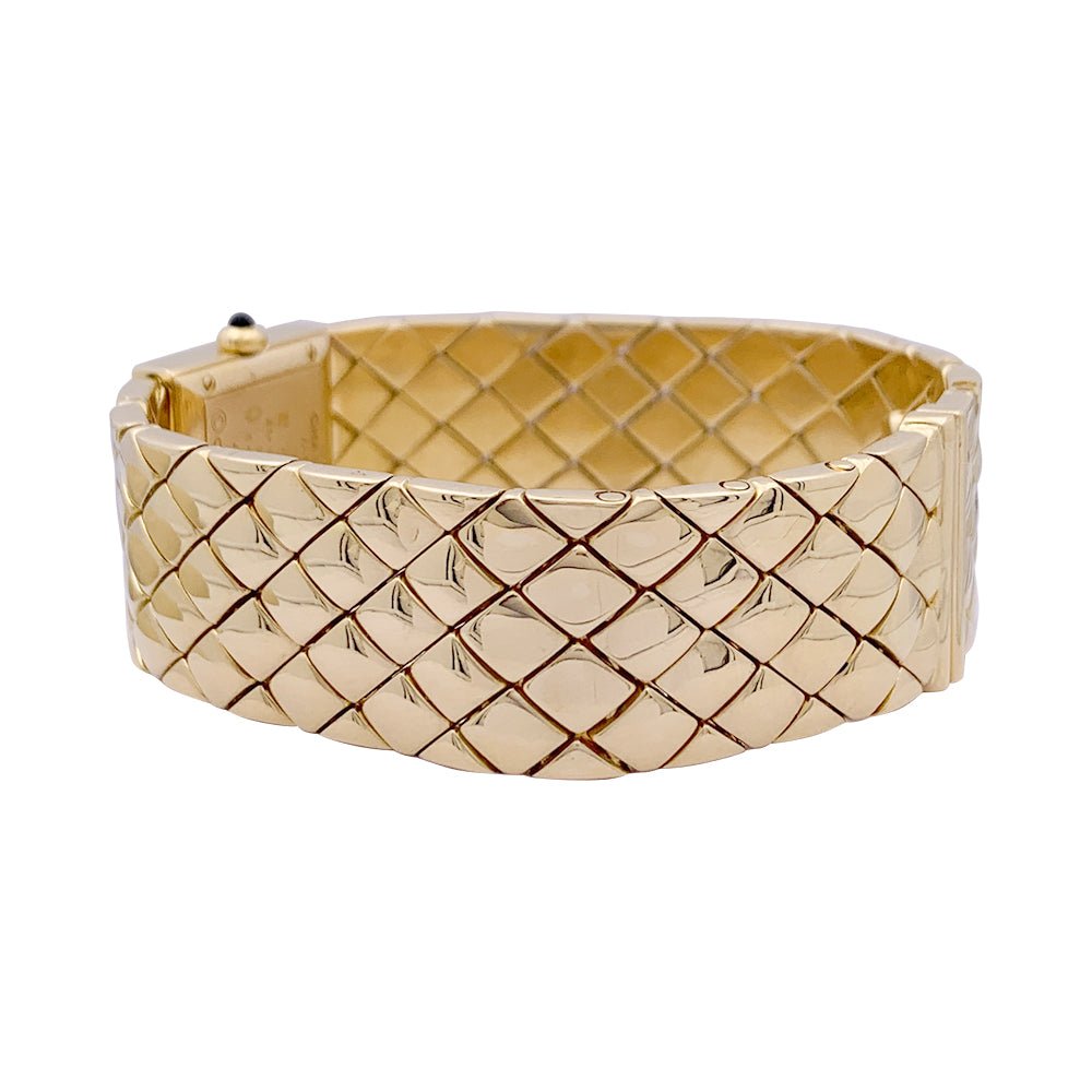 Montre CHANEL "Matelassé" en or jaune - Castafiore