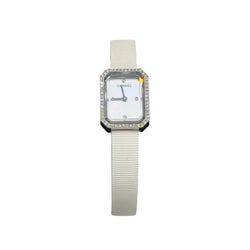 Montre CHANEL "Première Mini" en acier et nacre - Castafiore