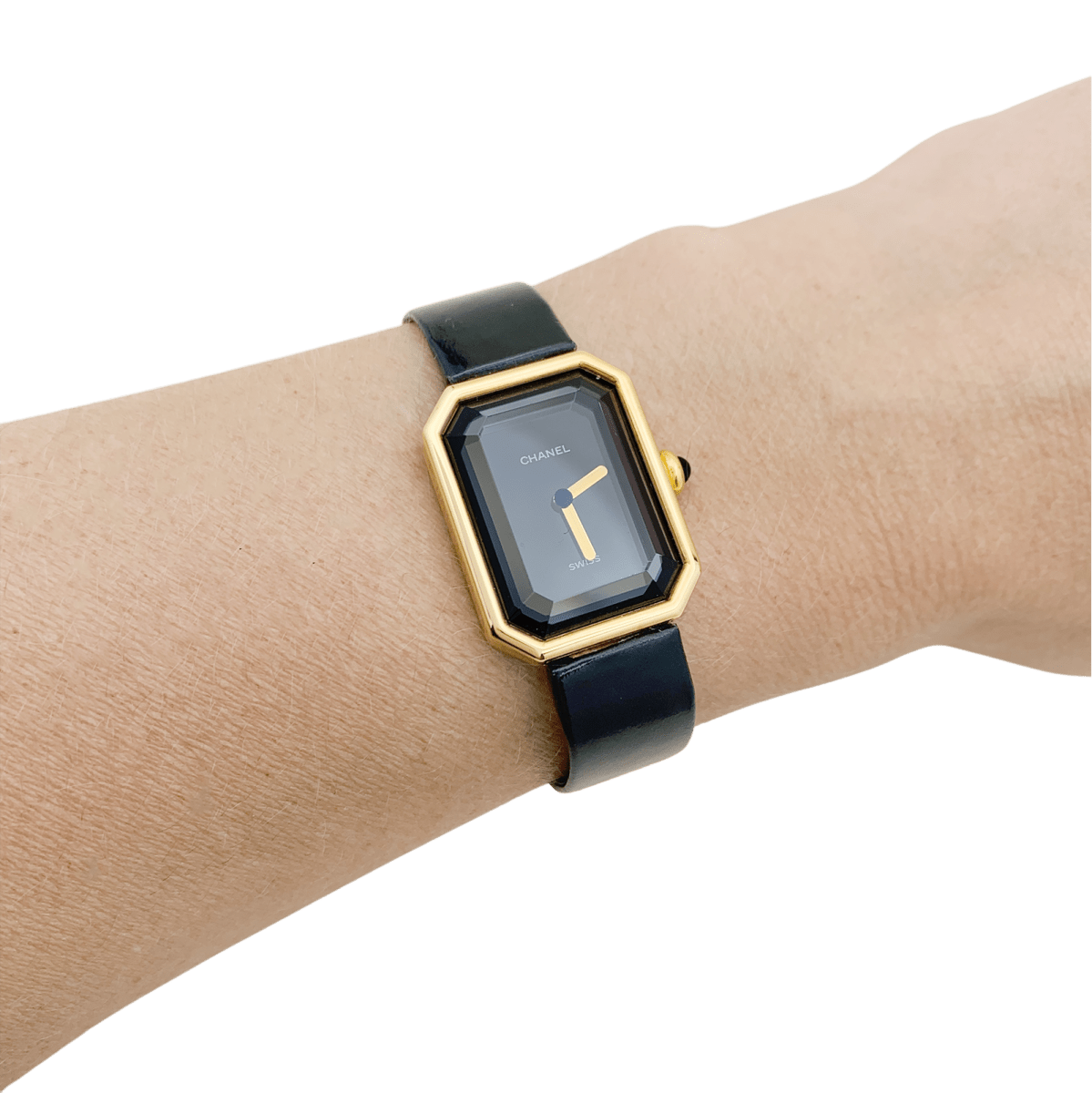 Montre Chanel "Première" or jaune. - Castafiore