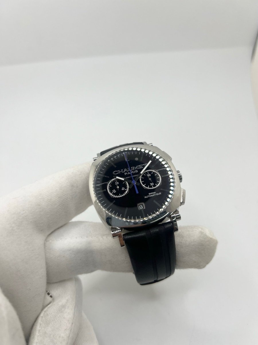 Montre CHAUMET "Dandy" en acier et cuir - Castafiore
