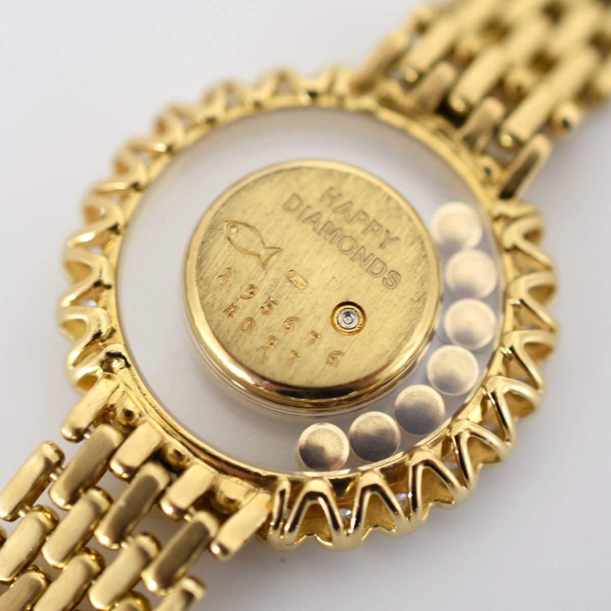 Montre CHOPARD "Happy Diamonds" en or jaune et diamants - Castafiore