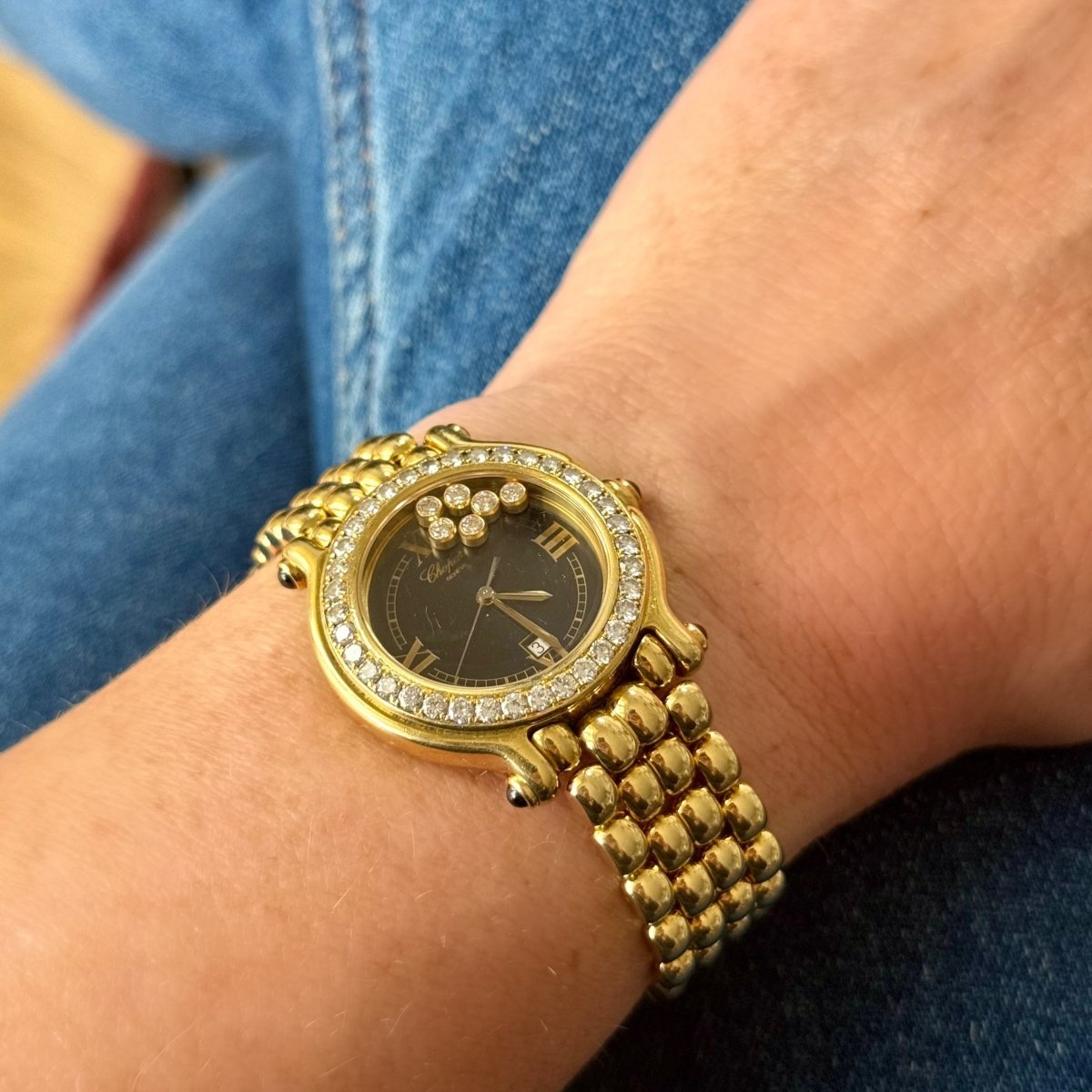 Montre CHOPARD Happy Sport en or jaune et diamants - Castafiore
