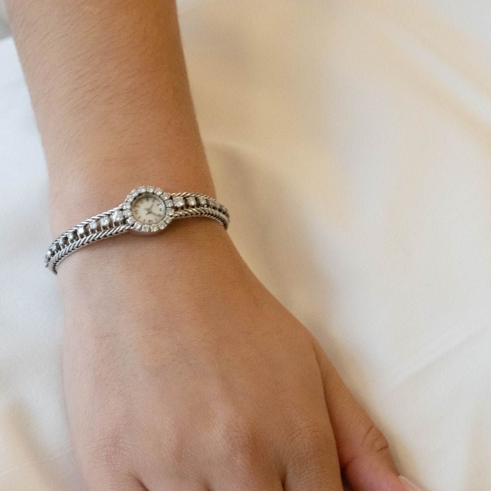 Montre Diamantée