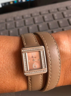 Montre en or gris et diamant Poiray modèle ma première mini - Castafiore