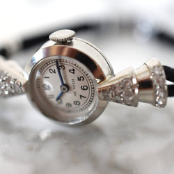 Montre en platine et diamants - Castafiore