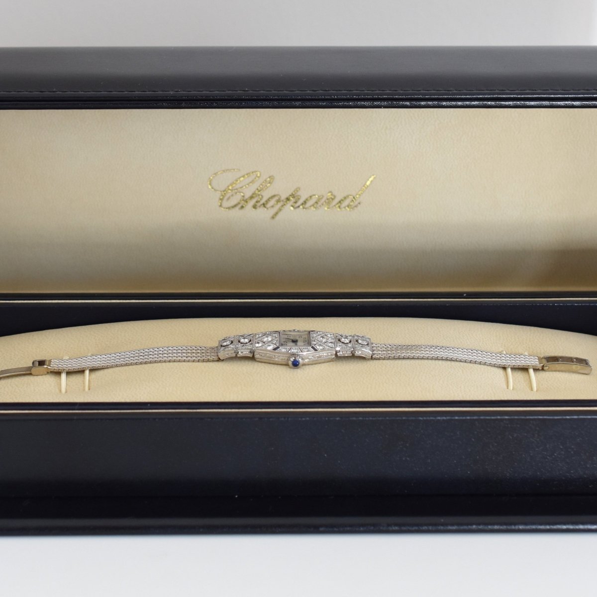 Montre ESZEHA - CHOPARD en or blanc, platine et diamants - Castafiore