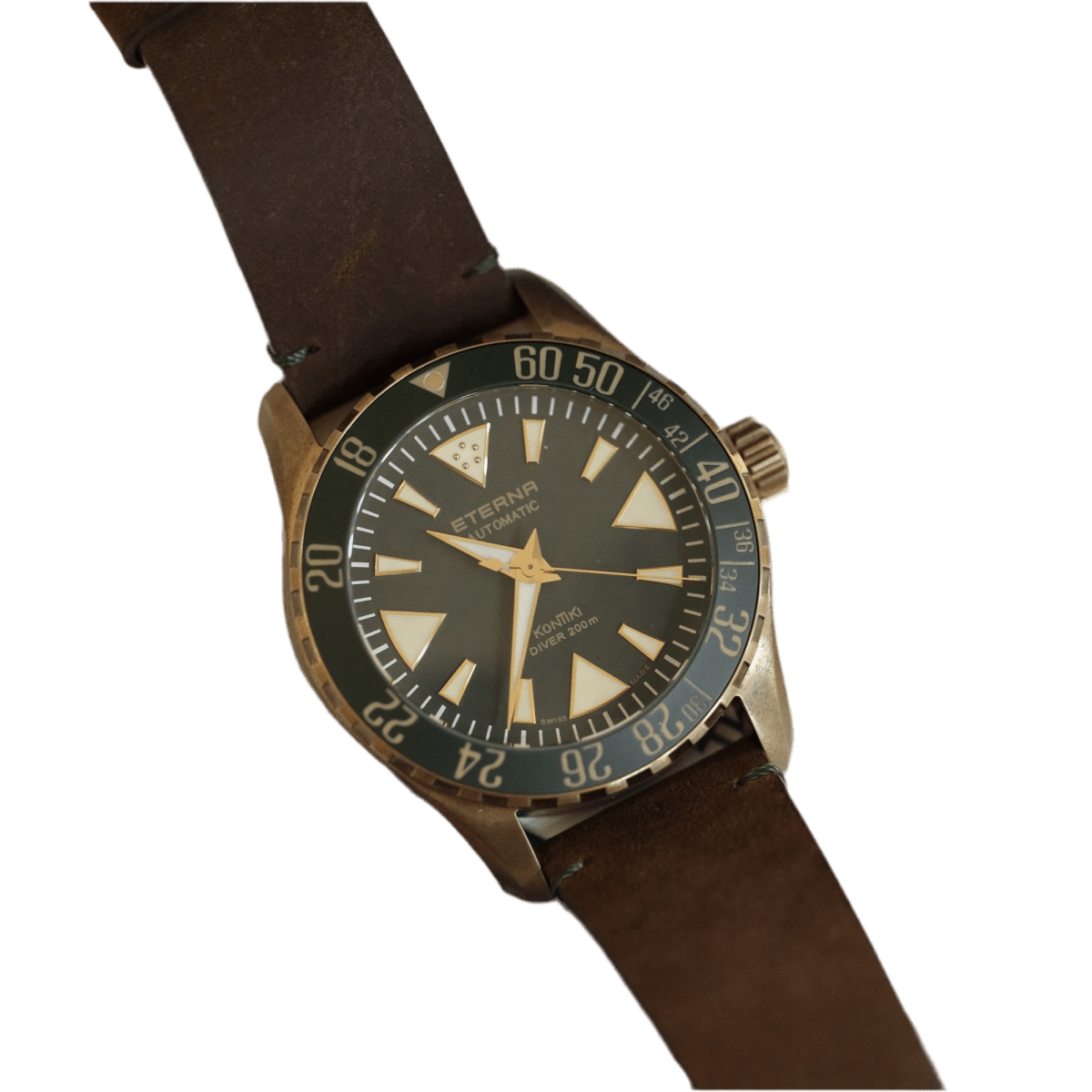 Montre ETERNA "KonTiki Diver" en acier - Castafiore