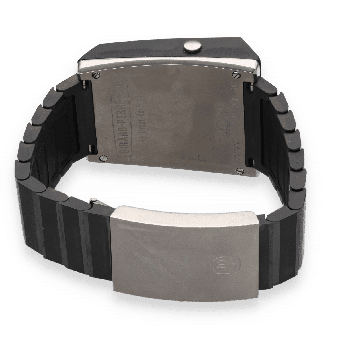 Montre Girard Perregaux Casquette 2.0 céramique et titane. Quartz. Full set de 2022. - Castafiore