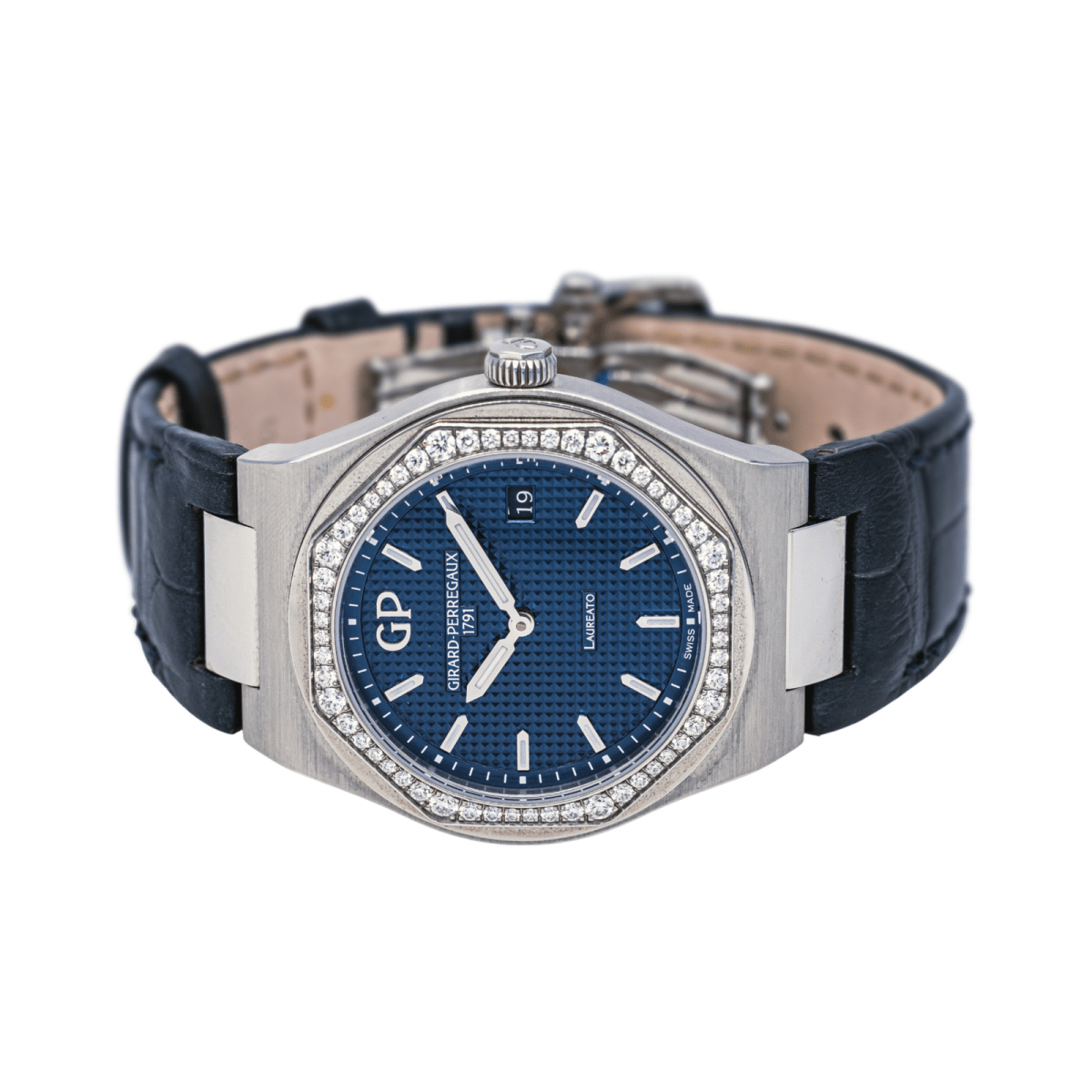 Montre GIRARD - PERREGAUX "Laureato" en acier, quartz, saphir, cuir et diamants - Castafiore