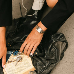 Montre HERMÈS "Cape Cod" en acier et cuir - Castafiore