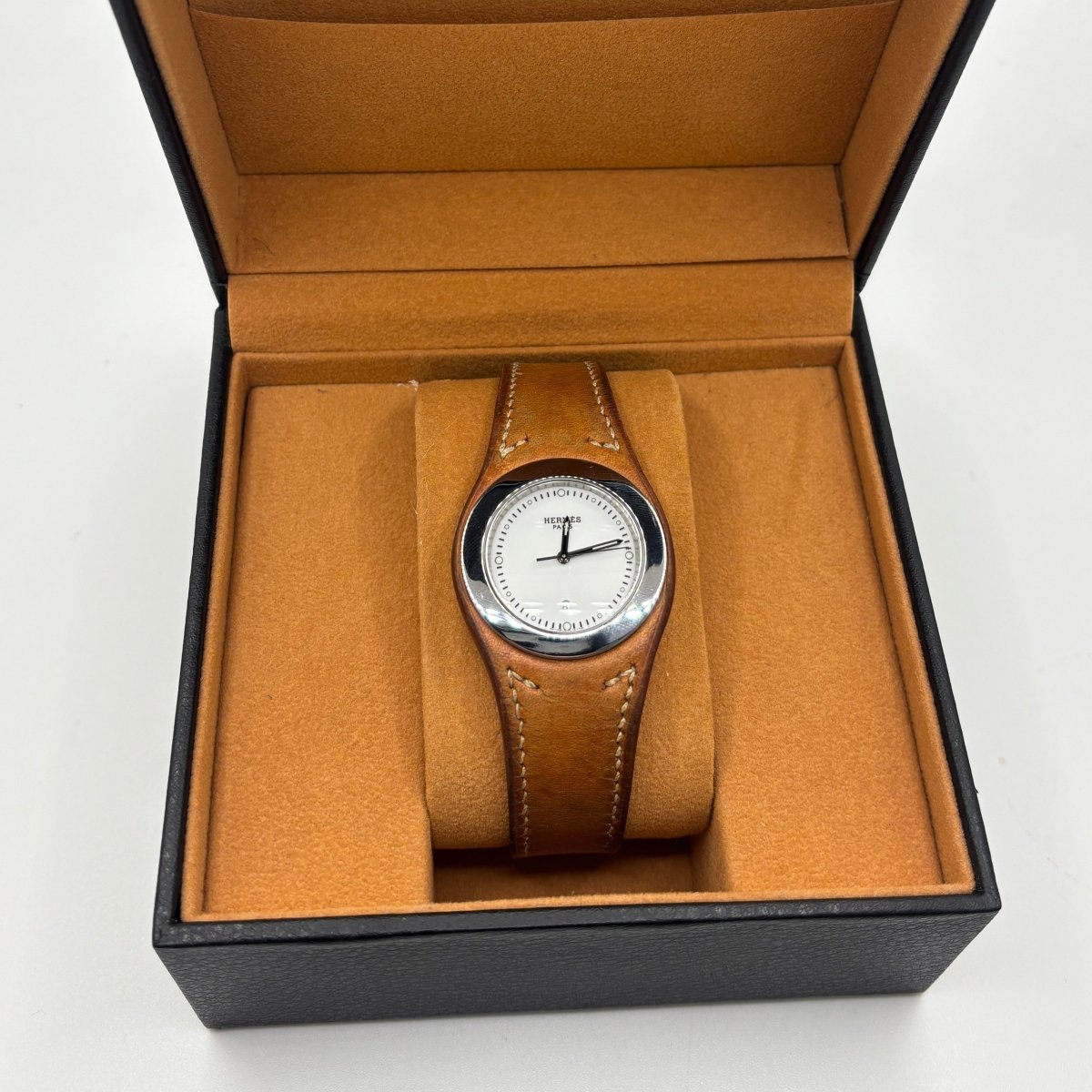 Montre HERMÈS "Harnais" en acier et cuir - Castafiore