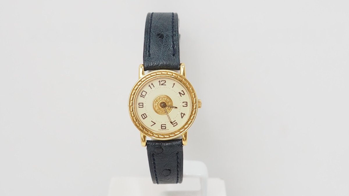 Montre Hermès Sellier en or jaune - Castafiore
