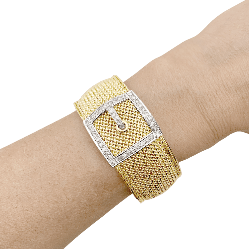 Montre JAEGER-LECOULTRE en or jaune, or blanc et diamants - Castafiore