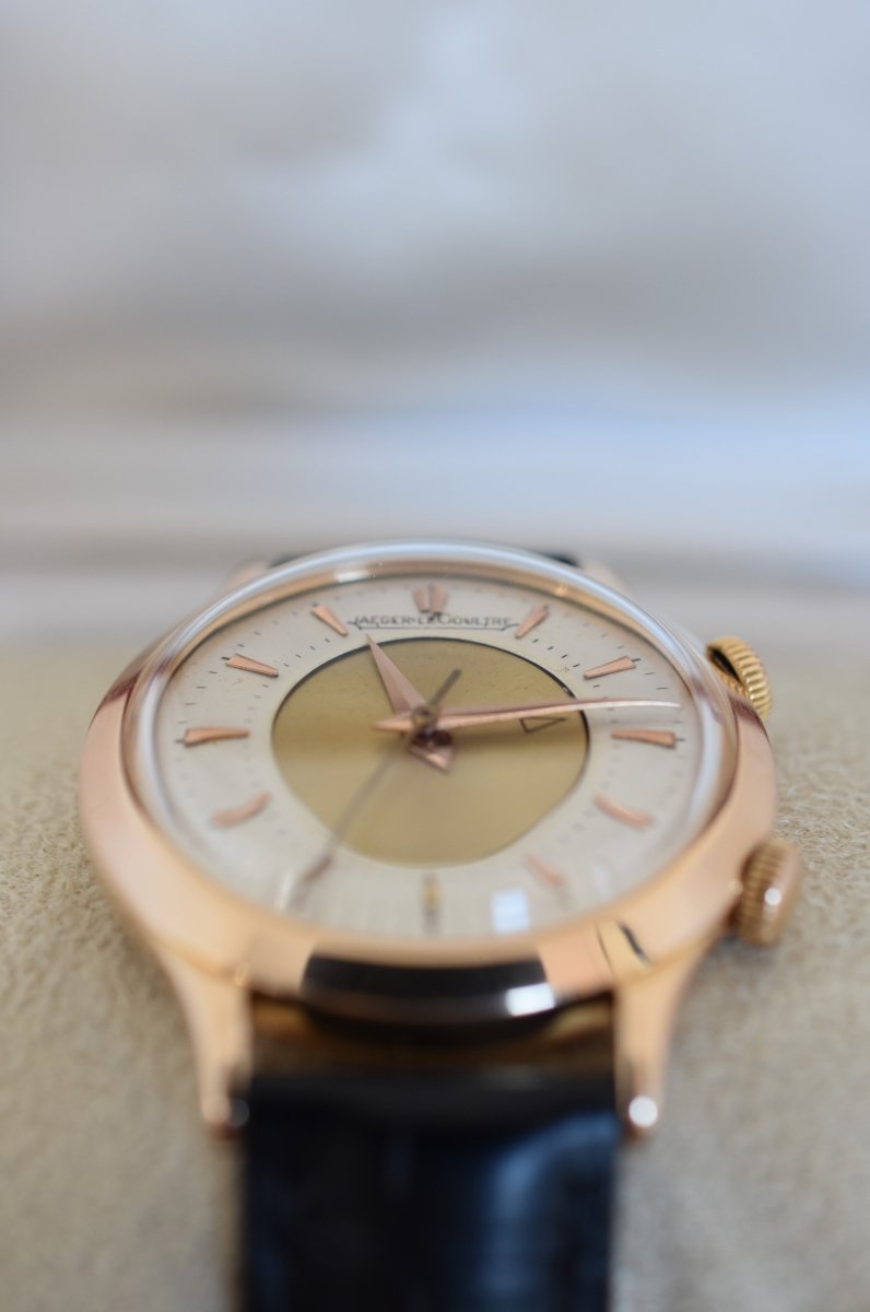 Montre JAEGER - LECOULTRE "Memovox" en or rose et cuir - Castafiore