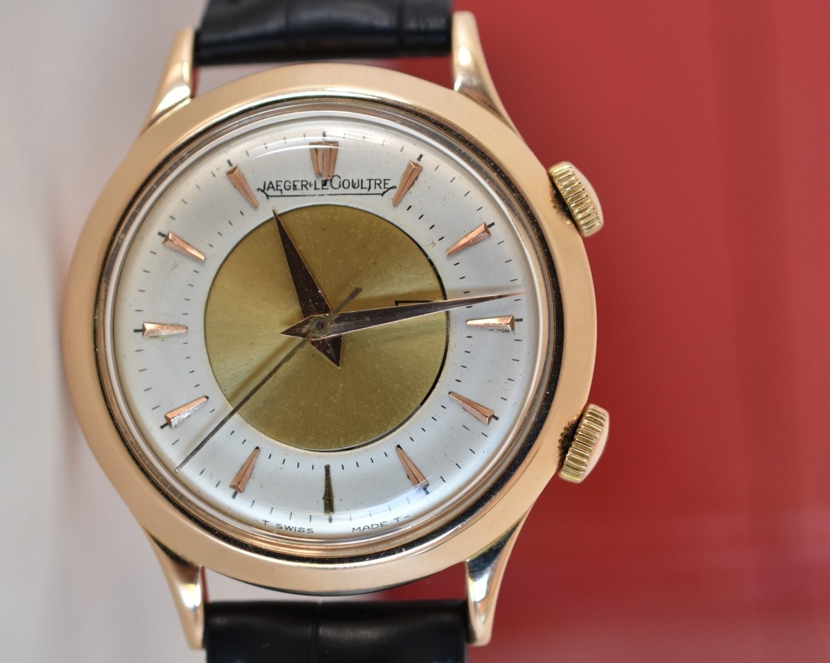 Montre JAEGER - LECOULTRE "Memovox" en or rose et cuir - Castafiore
