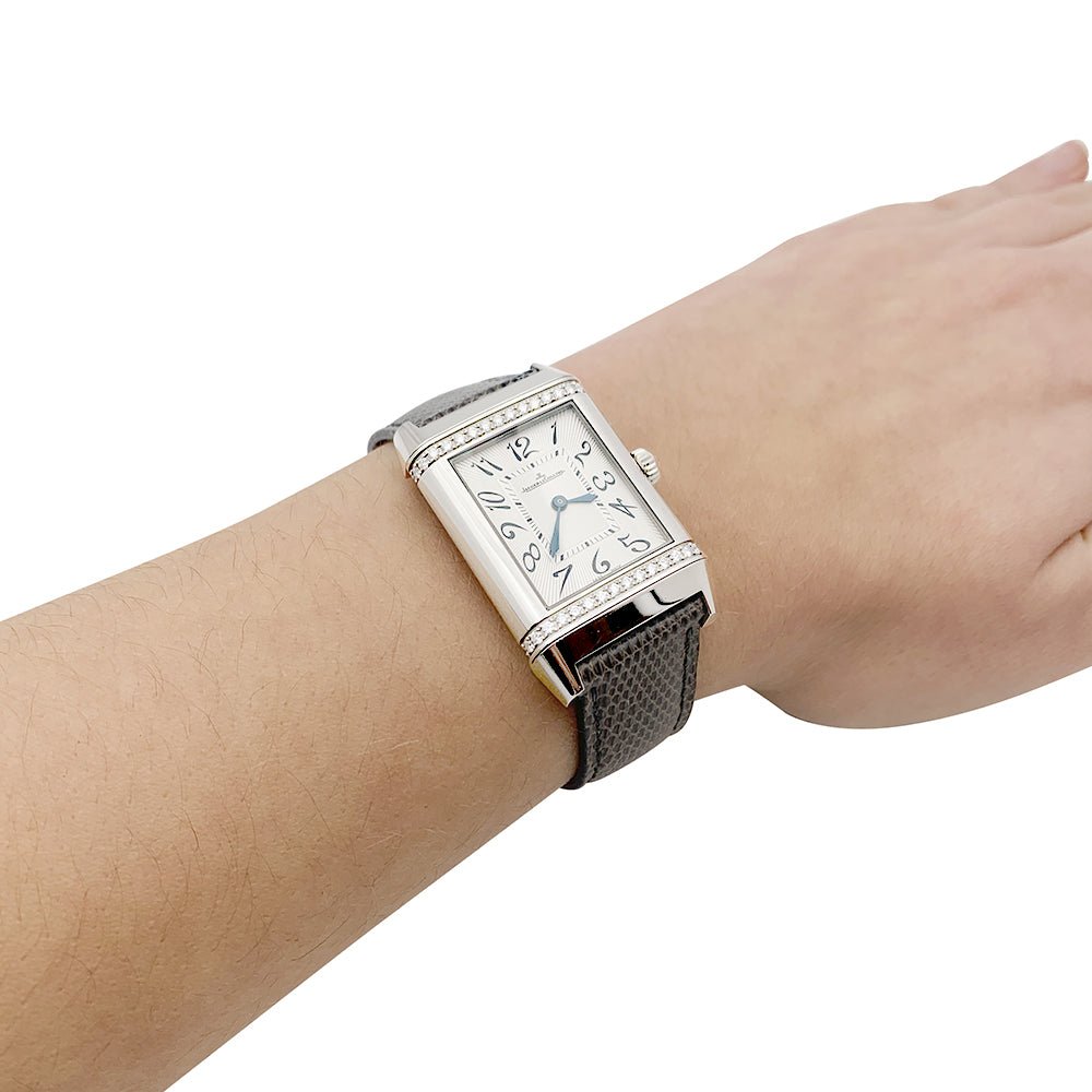 Montre JAEGER LECOULTRE, "Reverso Duetto", en or blanc et diamant - Castafiore