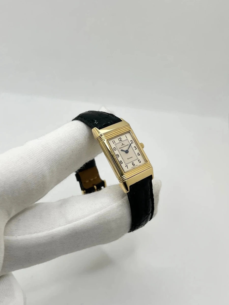 Montre JAEGER-LECOULTRE "Reverso Lady" en or jaune et cuir - Castafiore