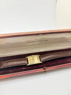 Montre JAEGER-LECOULTRE "Tank Vintage" en or jaune, acier et cuir - Castafiore