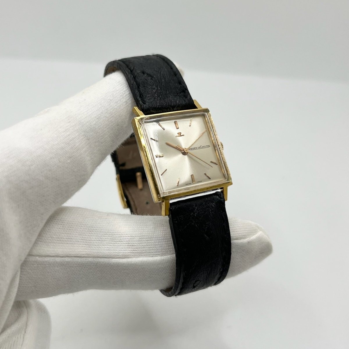 Montre JAEGER-LECOULTRE "Vintage Carrée" plaqué or, argent, acier et cuir - Castafiore