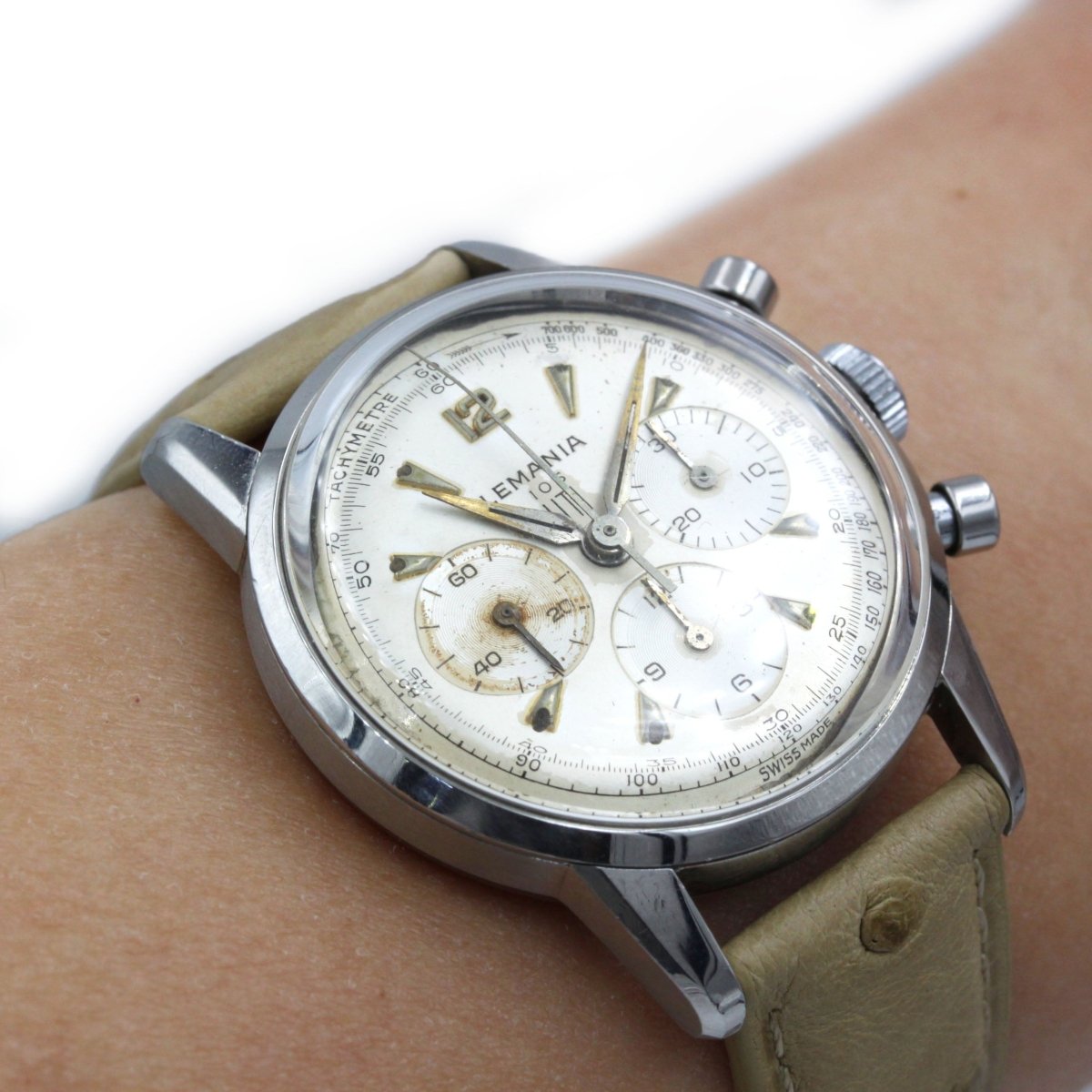 Montre LEMANIA "Uti 105" en acier et cuir - Castafiore