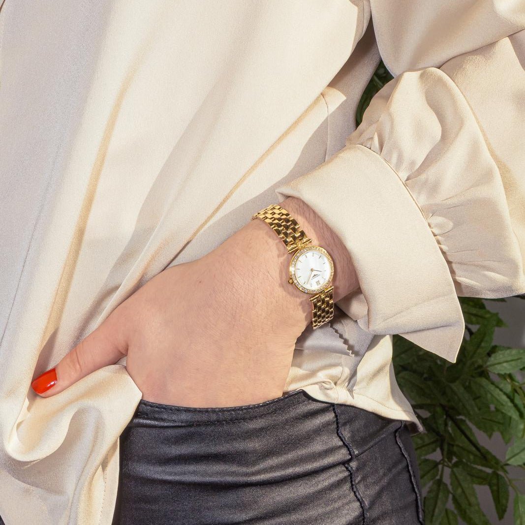 Montre LONGINES "La Grande Classique" en or jaune, quartz et diamants - Castafiore