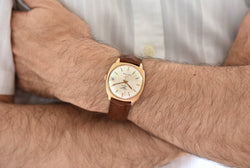 Montre LONGINES "Ultra Chron" en or jaune, argent et cuir - Castafiore