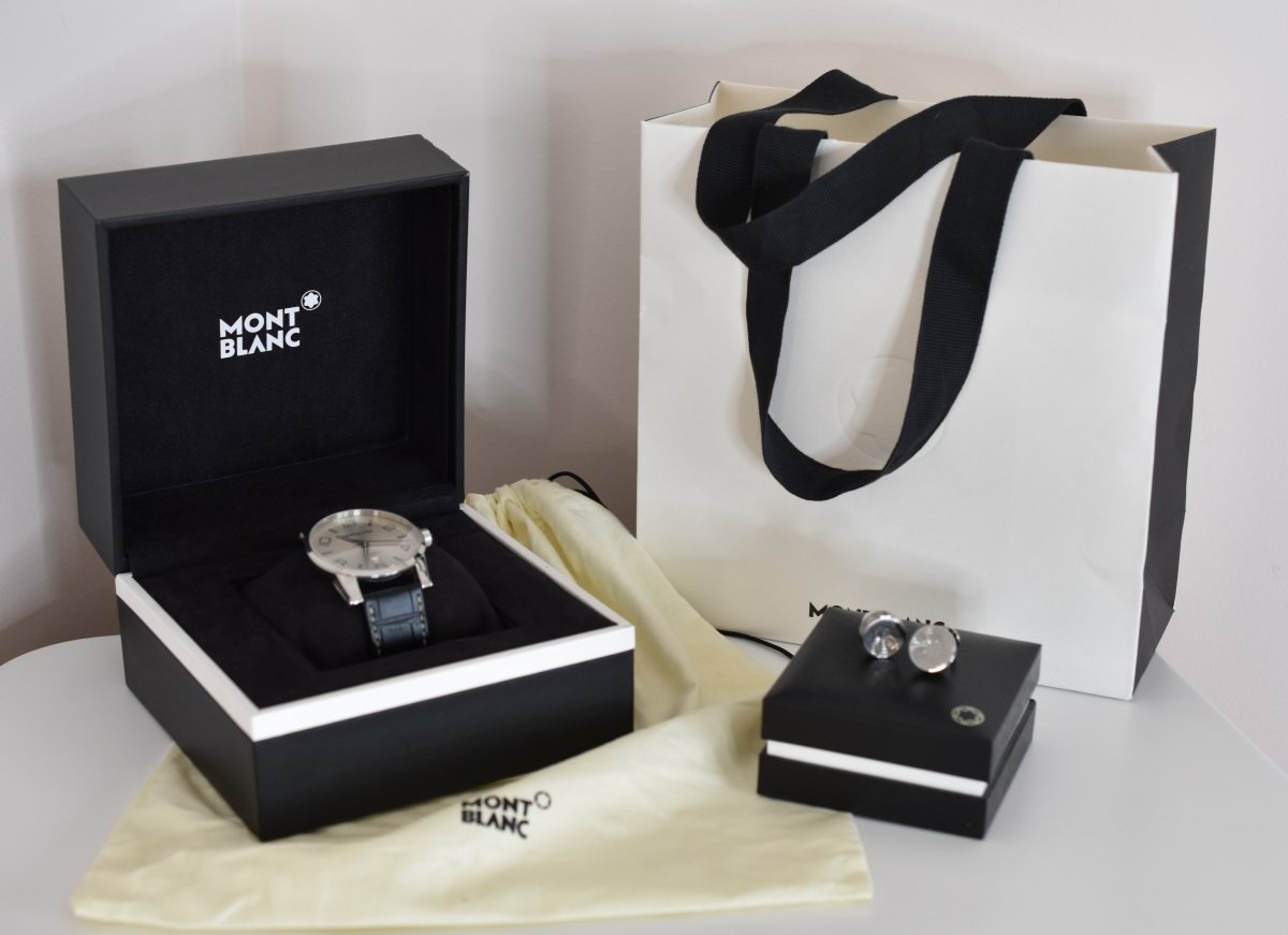 Montre MONTBLANC "TimeWalker" en acier, saphir et cuir - Castafiore