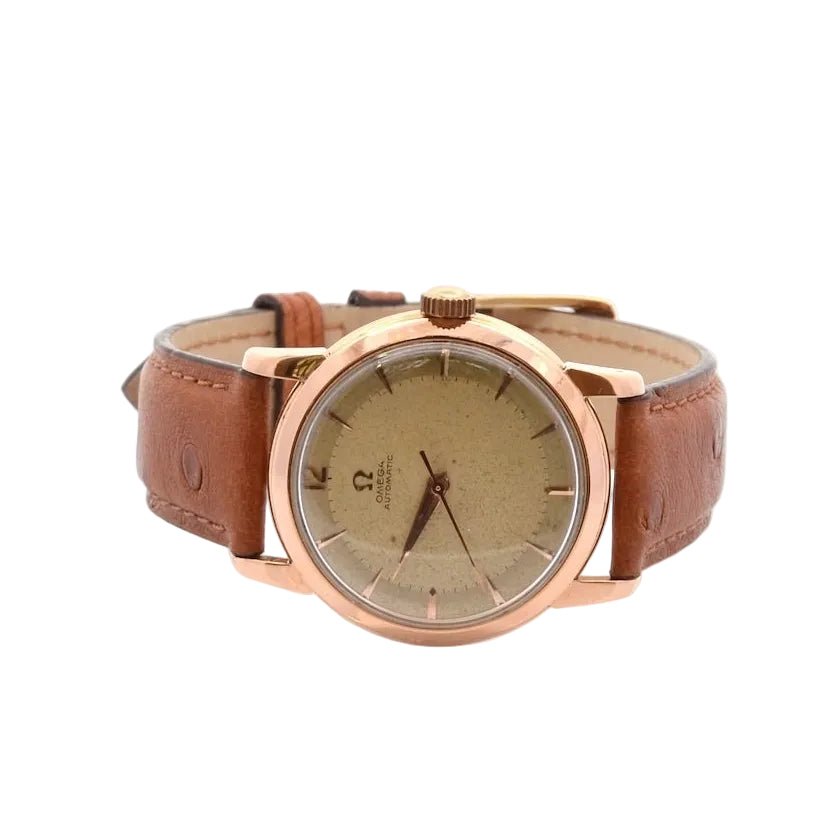 Montre OMEGA "Cal.501" en or jaune et cuir - Castafiore