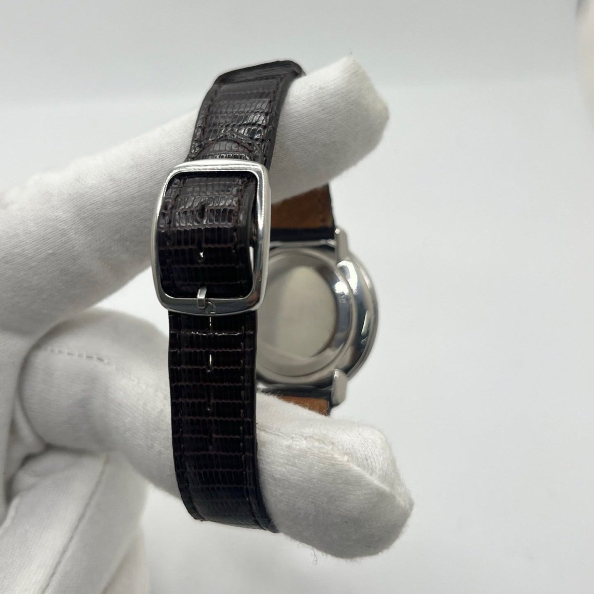 Montre OMEGA "De Ville" en acier et cuir - Castafiore