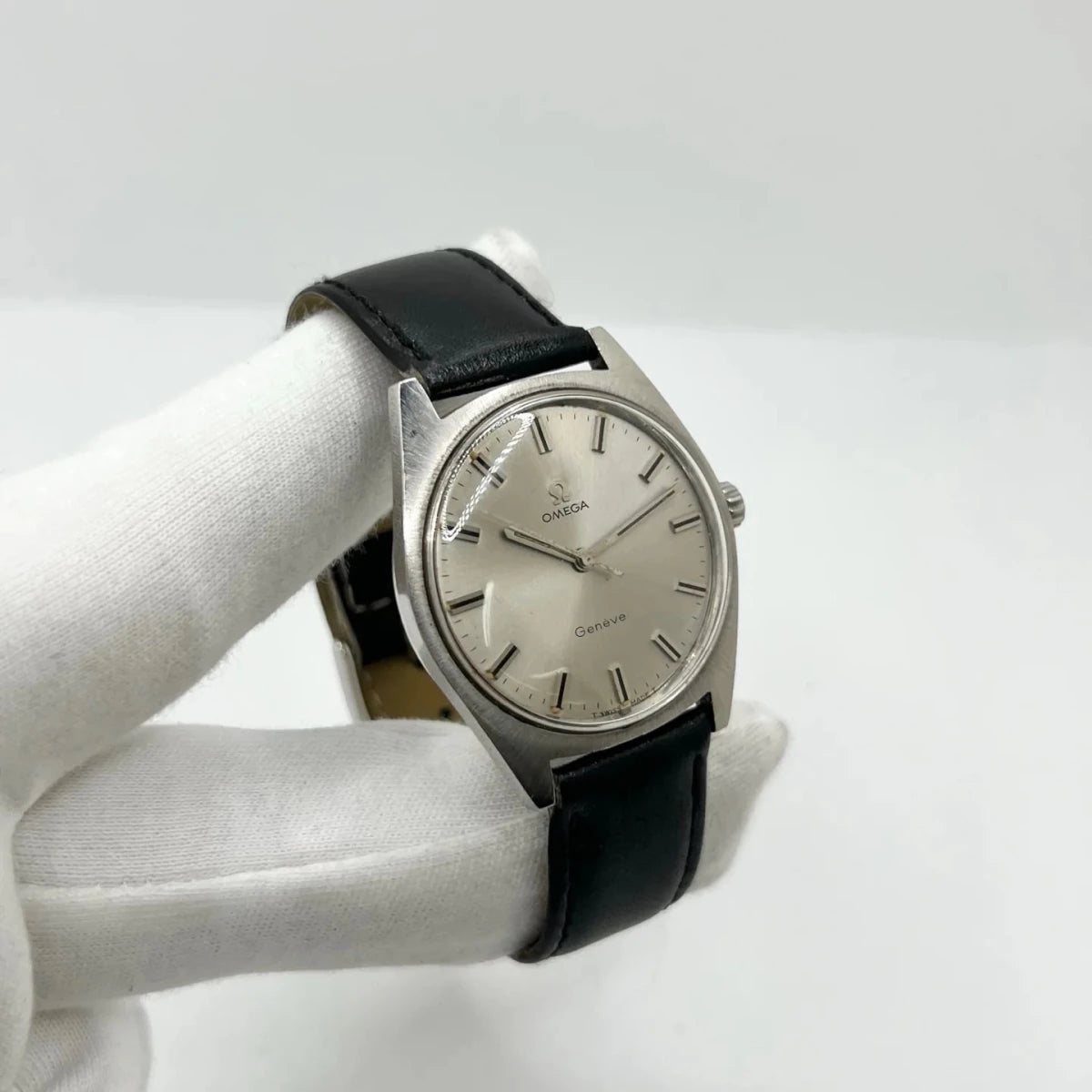 Montre OMÉGA en acier inoxydable et cuir - Castafiore