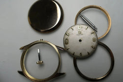 Montre Oméga Vintage en or , années 1950 - Castafiore
