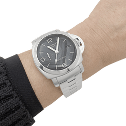 Montre Panerai "Luminor GMT" en acier. - Castafiore