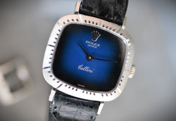 Montre ROLEX "Cellini Zephir" en or blanc, cuir et saphir - Castafiore