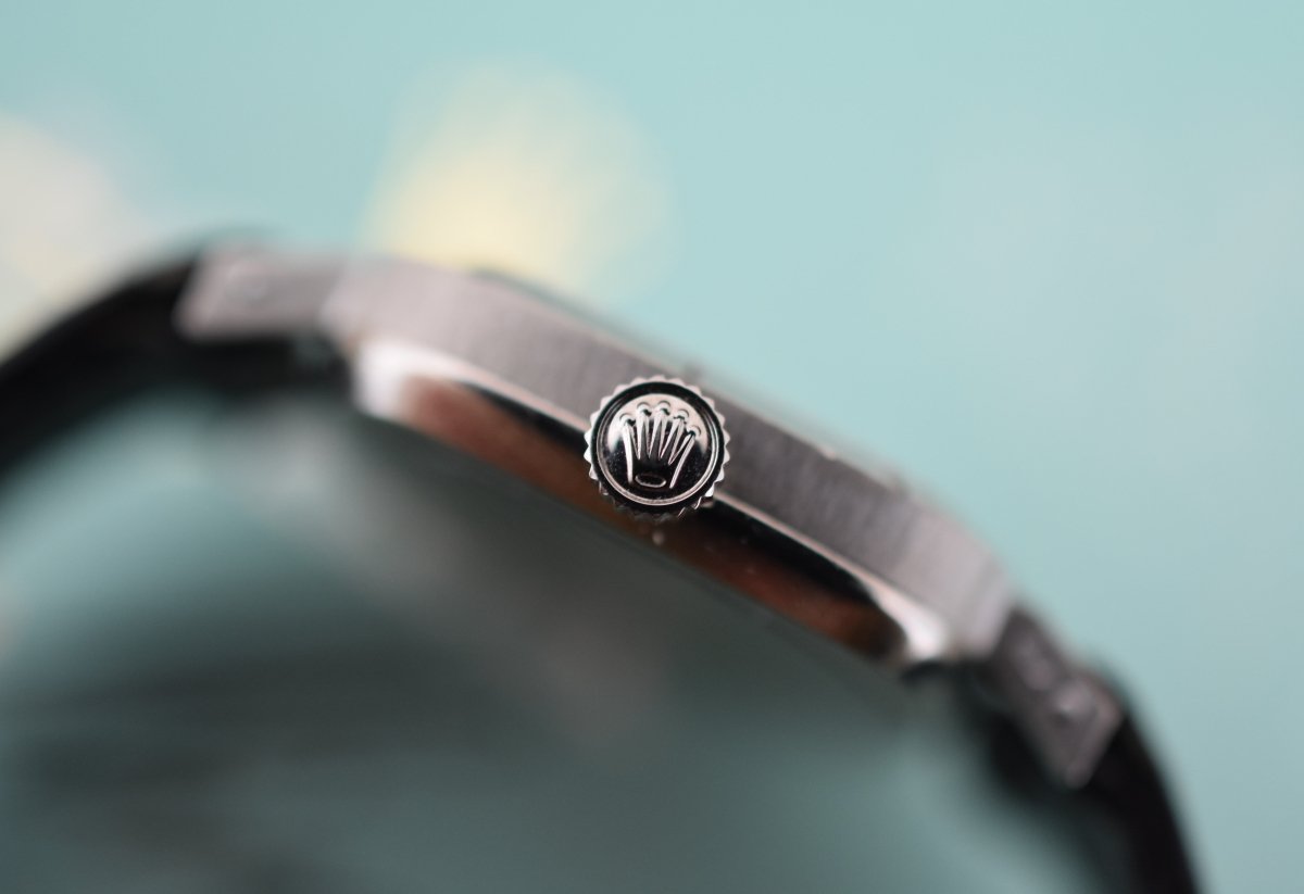 Montre ROLEX "Cellini Zephir" en or blanc, cuir et saphir - Castafiore